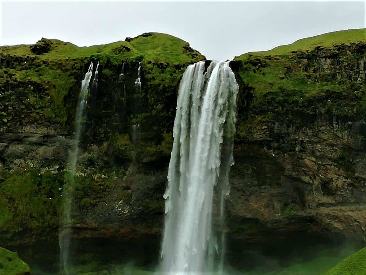 Catarata en Islandia
