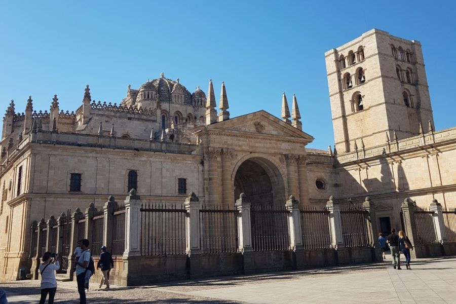 Torre románica en Zamora