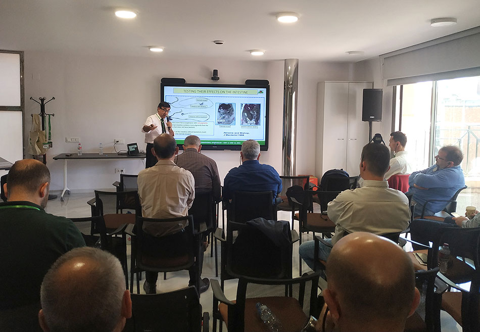 Dr. Roberto Minetti