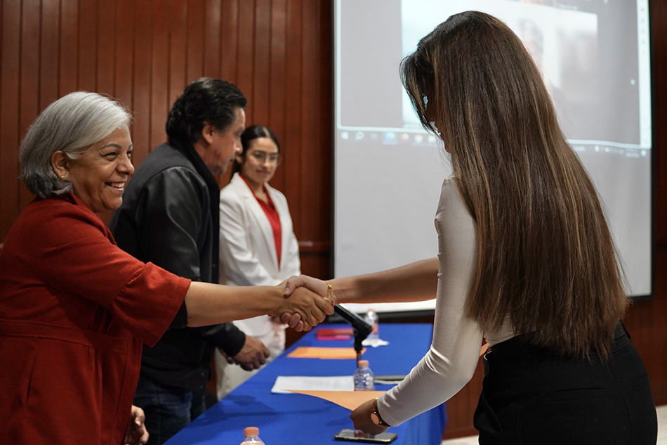 LTS. Yarely Valdés, Gerente de México de la Fundación
